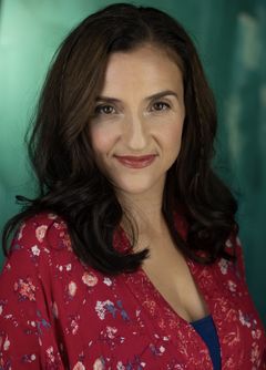 Azucena Duran interpreta Dorchester Maid