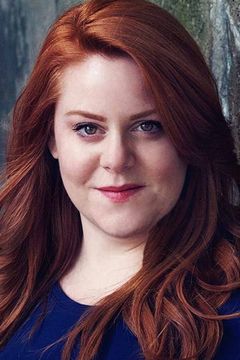 Nikki Duval interpreta Becca