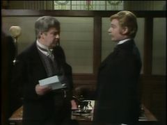 Richard Pearson interpreta Doctor Haydock