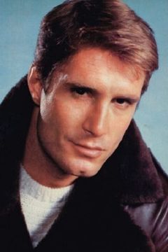Antony Hamilton interpreta Bill Hook (as Tony Hamilton)