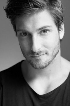 Daniel Lissing interpreta Jack Thornton