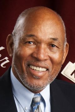 Pervis Atkins interpreta Mawabe