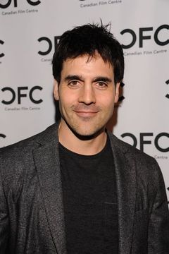 Ben Bass interpreta Sam Swarek