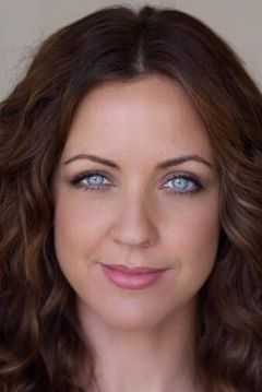 Lisa Mason Lee interpreta Band Member (uncredited)
