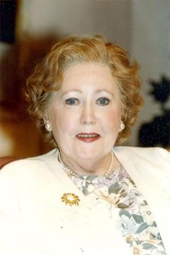 Carmel McSharry interpreta Mary