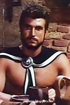 Armando Bottin interpreta Mortimer Henchman