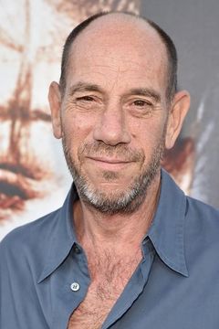Miguel Ferrer interpreta Owen Granger