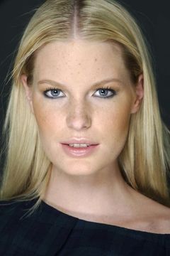 Caroline Winberg interpreta Maria Winberg