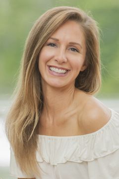 Kelly Layne interpreta Jeff Rutledge's Mother