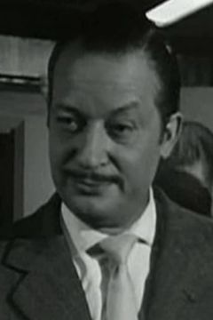 Corrado Guarducci interpreta Ferucci