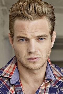 Taylor Handley interpreta Sonny