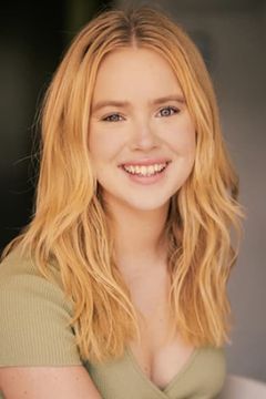 Joan Hart interpreta Sarah