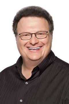 Wayne Knight interpreta Gang Boss (voice)