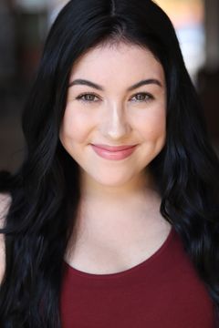 Lanie Taylor interpreta Milton's Daughter - Younger (uncredited)