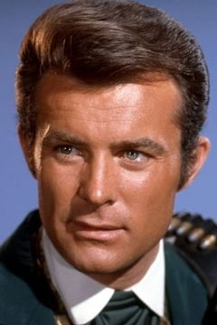 Robert Conrad interpreta Officer Hummell