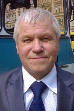 Aleksandr Pangaev interpreta Saper