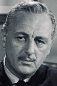 George Baxter interpreta Official (uncredited)