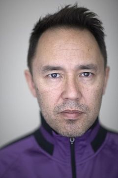Daniel York interpreta Lt. Huengs