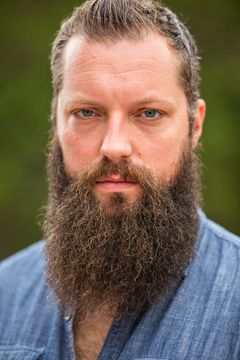 Beau Harris interpreta Soldier (uncredited)