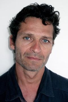 François Négret interpreta Fernand