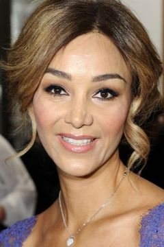 Verona Pooth interpreta Nina