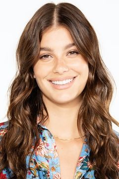 Camila Morrone interpreta Roxana Bolaños