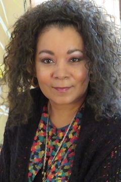 Yardly Kavanagh interpreta President's Secretary