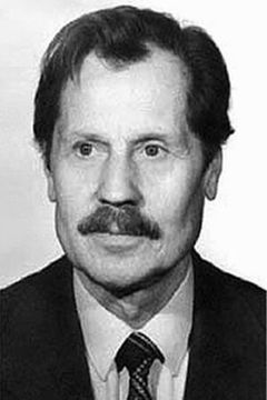 Nikolay Smorchkov interpreta The Seaman (uncredited)