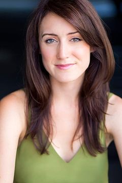 Melissa McNerney interpreta Judge