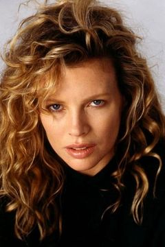 Kim Basinger interpreta Sally Rose