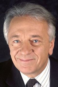 Jean-Pierre Cassel interpreta Miraculix