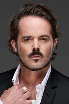 James Aaron Oliver interpreta Jet Pilot