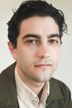 Matthew Solomon interpreta Robber