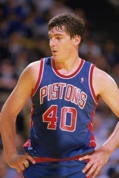 Bill Laimbeer interpreta Himself