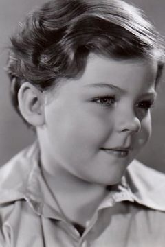 Johnny Russell interpreta Jesse James Jr.