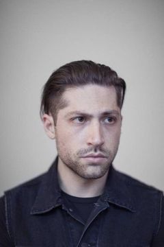 Michael Shuman interpreta Bar Mitzvah Boy