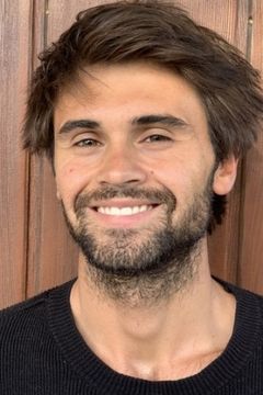 Loyan Pons de Vier interpreta Maxime jeune