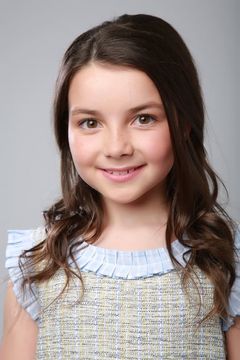 Lilly Aspell interpreta Young Diana
