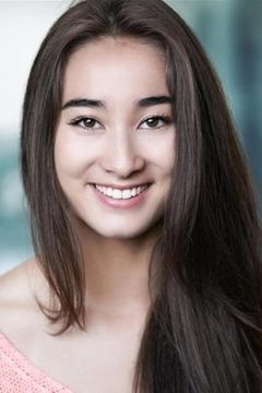 Naomi Weijand interpreta Debutante