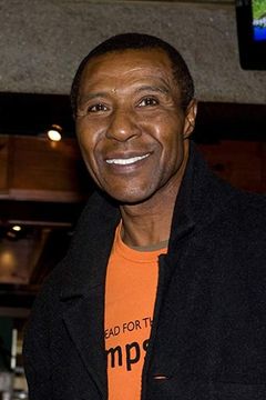Jo Jo White interpreta Club Guest