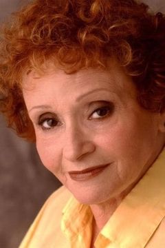 Sondra James interpreta Additional Voices (voice)