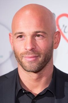 Franck Gastambide interpreta Sylvain Marot