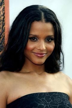 Sydney Tamiia Poitier interpreta Mallory Dent