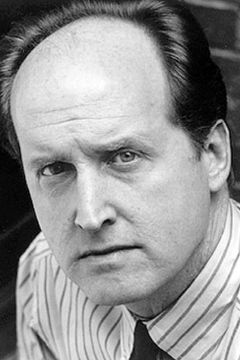John C. Vennema interpreta Judge Mumphrey