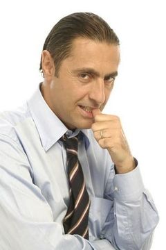 Antonio Stornaiolo interpreta Gregorio Patriarca