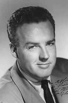 Ray Montgomery interpreta Det. O'Mara