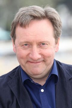 Neil Dudgeon interpreta Chief inspector John Barnaby