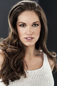 Lisa Chandler interpreta Prostitute