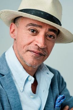 Roberto Sosa interpreta Daniel Sanchez