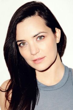 Jules Willcox interpreta Jessica